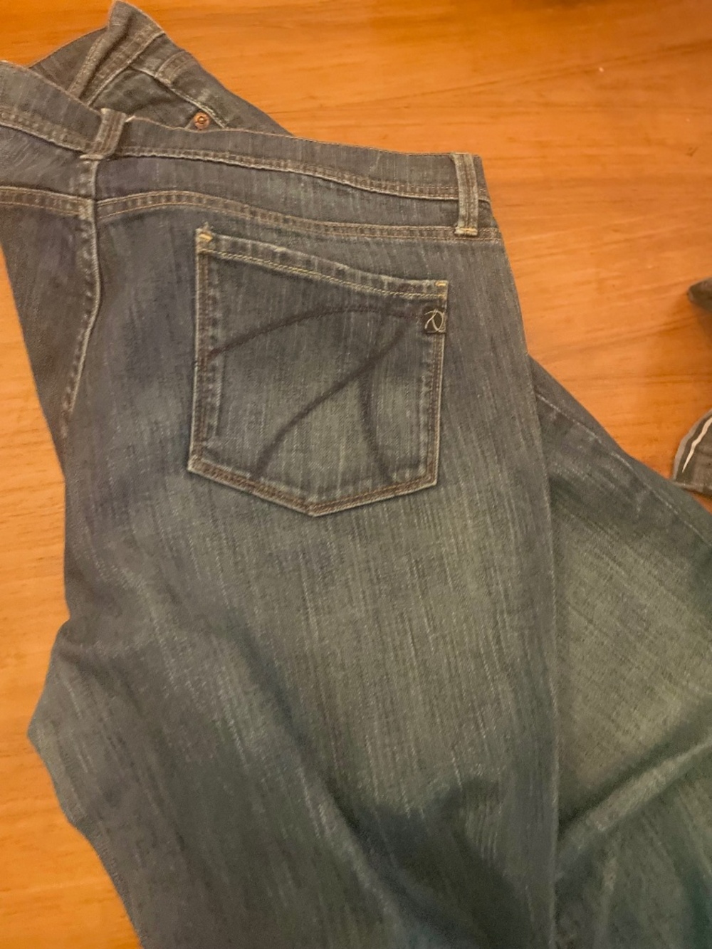 Women’s jeans (Closet clear out!)
